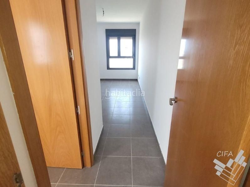 Foto b7a2e984-5eb4-46ef-8d30-034abd4c949e. Pis amb aparcament a Centro Comercial - Capsades - Hospital Vinaròs