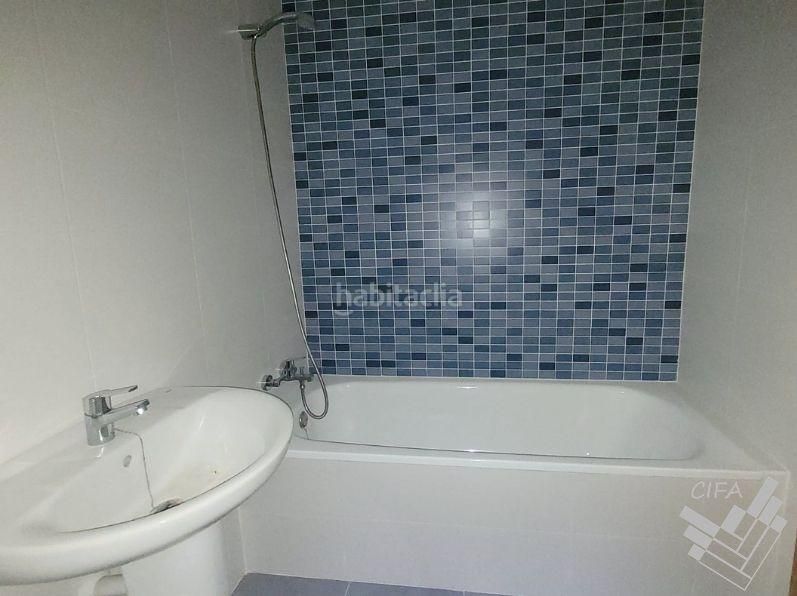 Foto c3d4556f-c816-4a03-b883-5675fd6333de. Pis amb aparcament a Centro Comercial - Capsades - Hospital Vinaròs