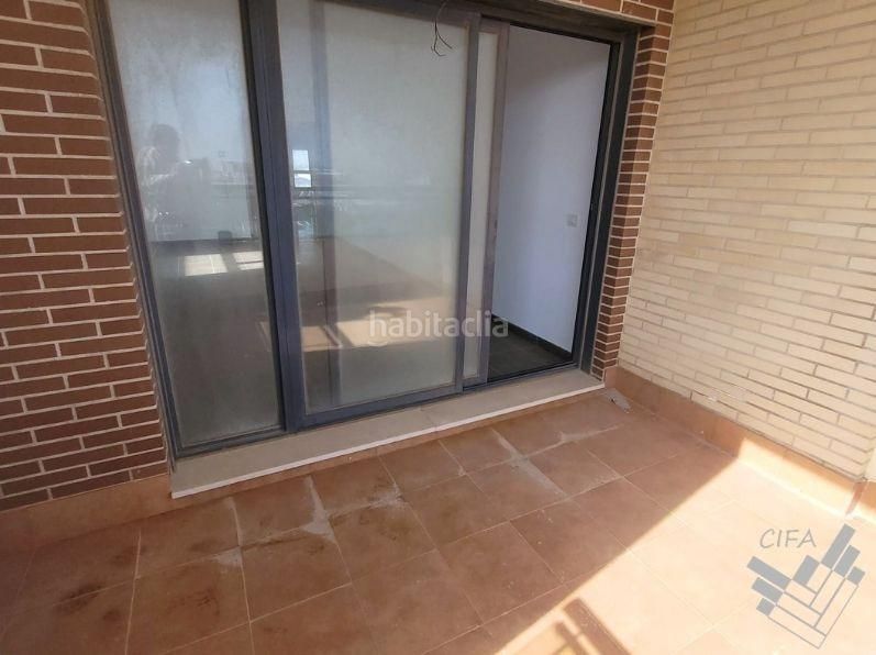 Foto f2433c6b-6c1b-4130-95d4-42d9b4e03b7a. Pis amb aparcament a Centro Comercial - Capsades - Hospital Vinaròs