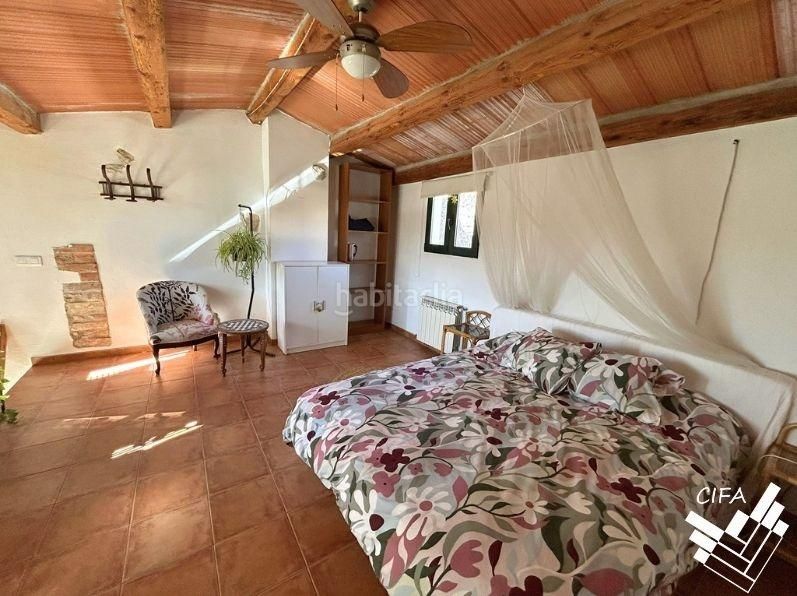 Foto e2d1e82b-45a7-4b05-96eb-dfa4a429399c. Casa aparellada a Ulldecona
