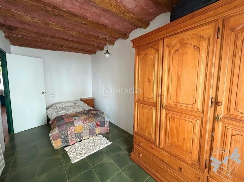 Foto ee97a558-74ab-4517-9fd2-0b4c6e65f490. Casa aparellada a Ulldecona