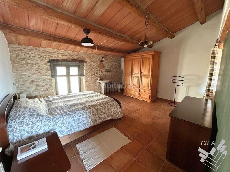 Foto fec60880-333b-4e85-adfa-ed2e18189ab6. Casa aparellada a Ulldecona