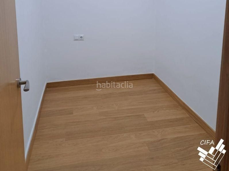Foto ec1f5276-4024-420e-9885-a03851ede2a3. Edifici a Casco Urbano Vinaròs