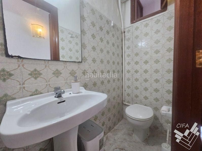 Foto 28fa0b4c-27c1-44ea-85b7-90e9630438b4. Casa adossada amb calefacció aparcament piscina a Vinaròs