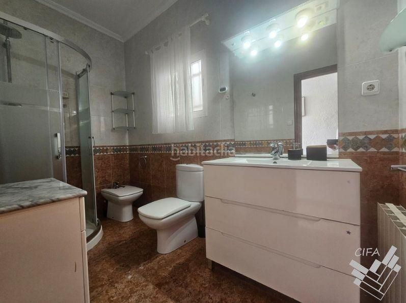 Foto c8d7a2e7-c4ca-4c9d-ad13-6e64e2cbb875. Casa adossada amb calefacció aparcament piscina a Vinaròs