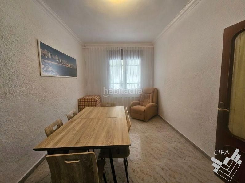 Foto d73d9655-ceb9-4e94-b98a-bb2058b67504. Casa adossada amb calefacció aparcament piscina a Vinaròs