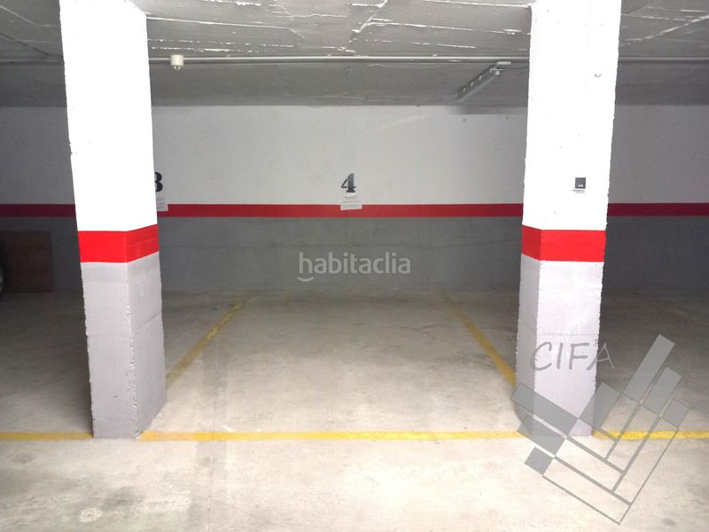 Foto 427431a8-b85d-456b-9565-2701f99117ba. Aparcament cotxe a Puerto Benicarló