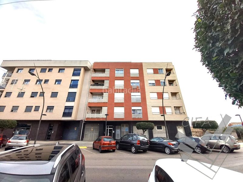 Foto a1d03acc-c2d0-458d-a5cd-78644e5ea9c4. Aparcament cotxe a Puerto Benicarló