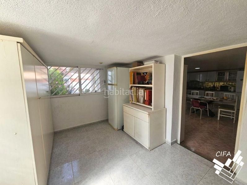 Foto a4cce033-cbcc-4598-b9cf-53a24570120e. Chalet  en venta en Cálig