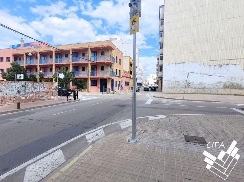 Foto 273845f8-b0e6-4e26-ae72-ba51dbac2e31. Alquiler parking coche plaza de parking en alquiler en Vinaròs