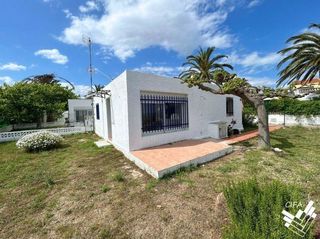 Affitto Chalet in Boverals-Saldonar. Chalet con parking en vinaròs