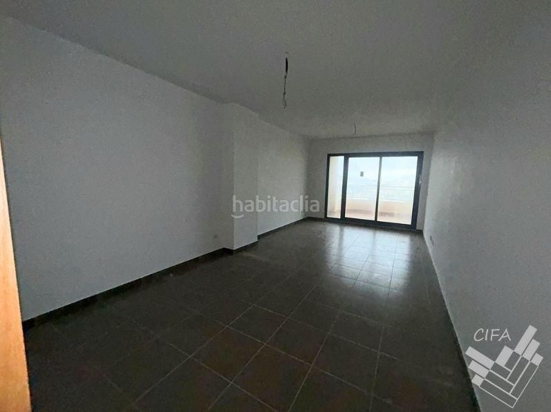 Foto bacf8f16-4225-431c-9626-fd27692978e2. Pis amb aparcament a Centro Comercial - Capsades - Hospital Vinaròs