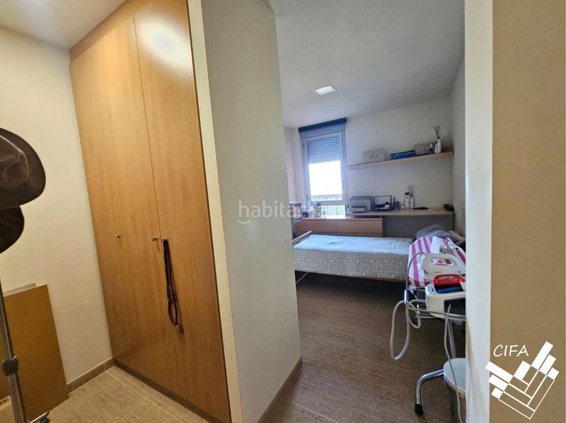 Foto cdb061df-109a-4cd1-b2b7-ead105dbda20. Pis amb aparcament a Centro Comercial - Capsades - Hospital Vinaròs
