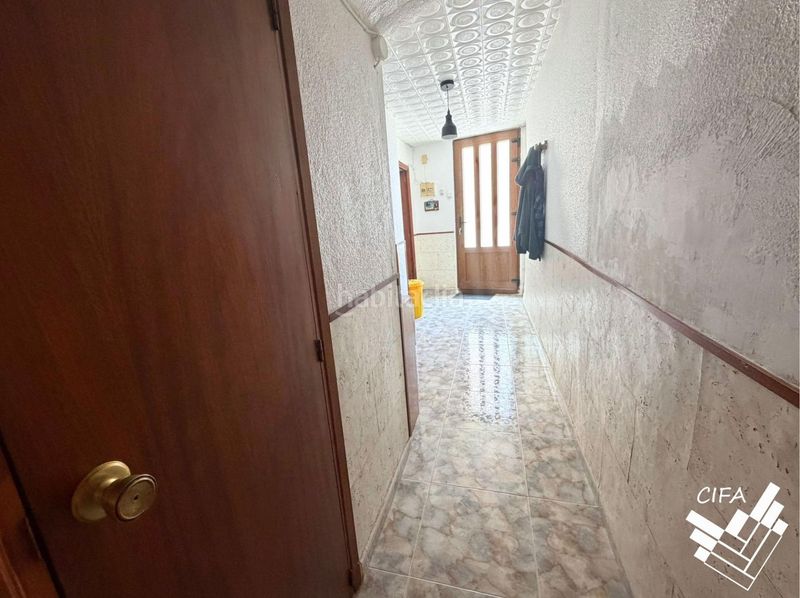 Foto a6de29fe-f5c3-4bff-8f88-9a74c5077055. Casa amb aparcament a Salzadella (la)