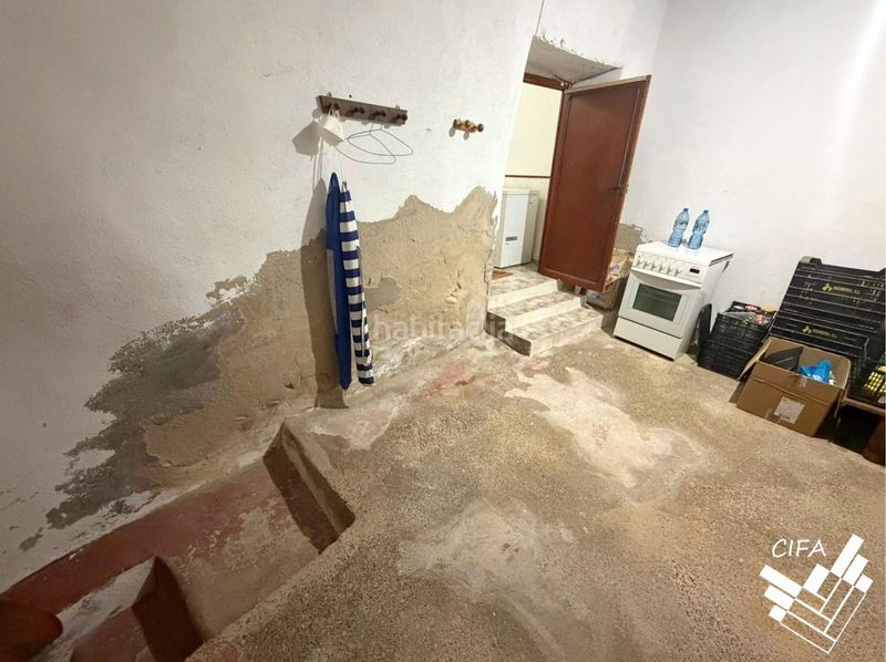 Foto d15e3bab-52d3-4244-aad1-74a8b5f97ccf. Casa amb aparcament a Salzadella (la)
