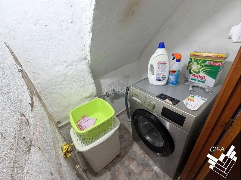 Foto fc44da38-5c43-49f3-81d2-3e5c0eaaea36. Casa amb aparcament a Salzadella (la)