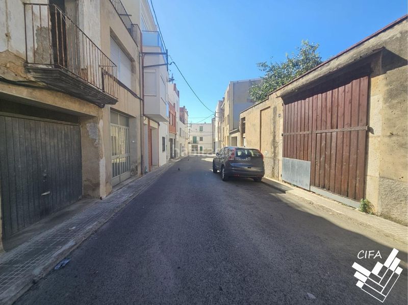 Foto 9fad8569-a7f2-4a14-8c8f-00db232f0ff6. Casa adossada a Sénia (La)