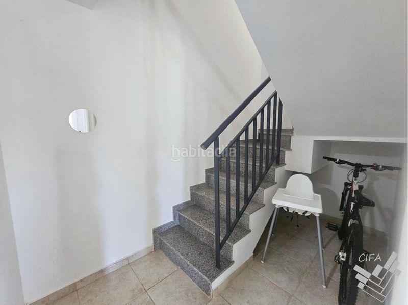 Foto a3605a98-34f6-4222-bd84-36fd6563feff. Casa adossada amb calefacció aparcament piscina a San Jorge