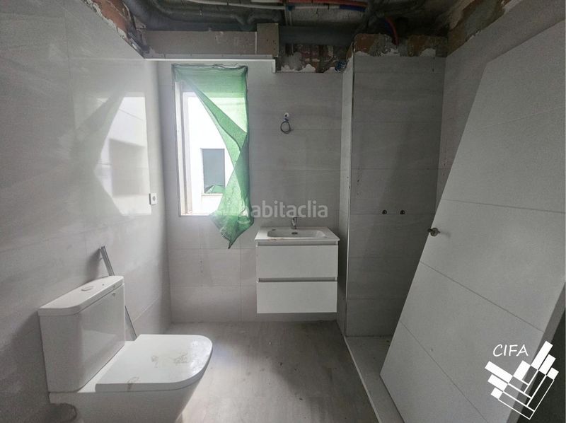 Foto df63e6c6-3fe4-4d2b-98fc-46a2532f0bb3. Pis amb calefacció aparcament a Casco Urbano Vinaròs