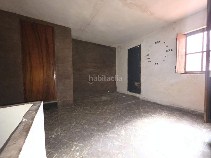 Foto 9a6de324-28aa-4b6b-b43a-c847293aefaf. Casa a Almenara