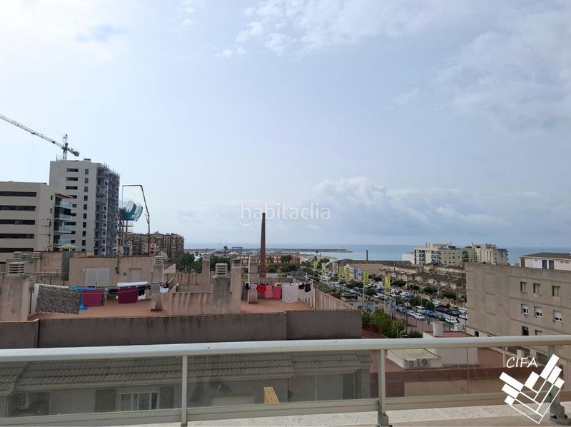 Foto aa83d00b-f74d-4757-b6a2-fce652c4dd8b. Pis amb calefacció aparcament a Casco Urbano Vinaròs