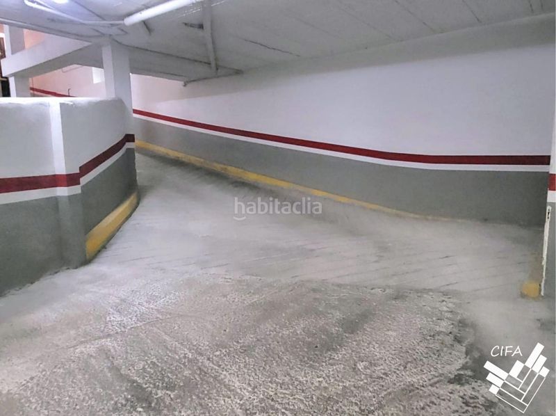 Foto 84b3b84b-4be7-41a5-a7d7-01ce7d14a829. Aparcament cotxe a Casco Urbano Vinaròs