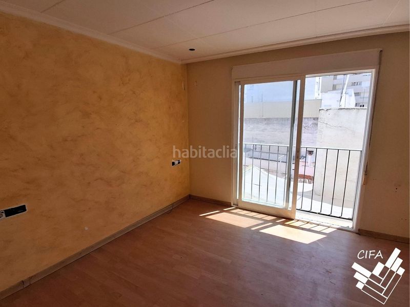 Foto 579b005c-d75a-40b6-a582-f463770f9ed5. Edificio in Casco Urbano Vinaròs
