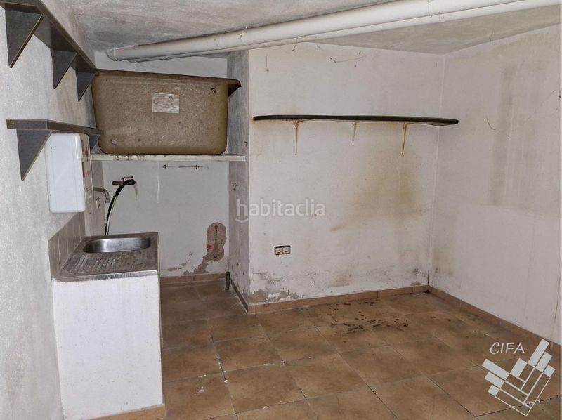 Foto dcf3135c-1bc1-4381-89a1-f44f09170f65. Edificio in Casco Urbano Vinaròs