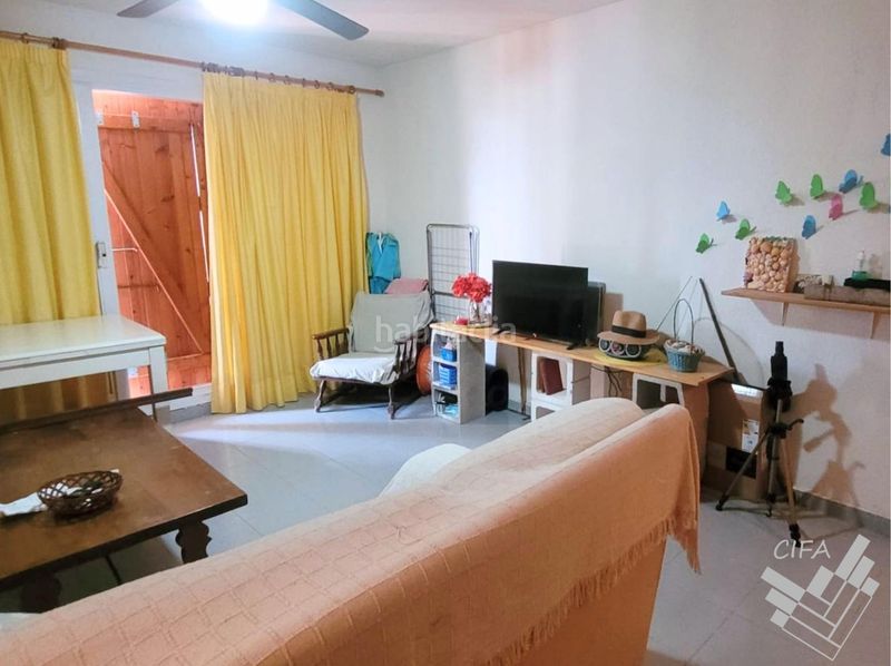 Foto 8d8790df-f474-435e-afaf-b02913ec7407. Apartament amb piscina a Cala Puntal Vinaròs
