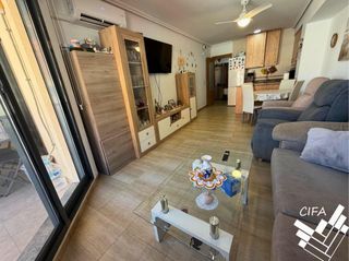 Pis a Casco Urbano. Piso de 3 habitaciones con terraza y parking en vinaròs
