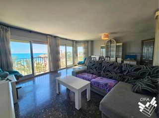 Pis  Paseo blasco ibañez. Piso en primera línea de mar en vinaròs con 3 dormitorios