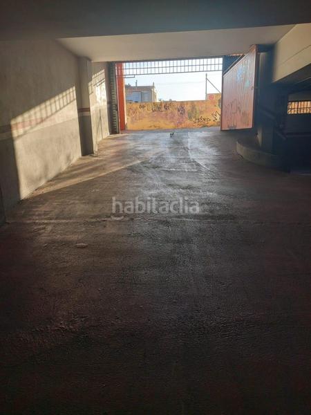 Foto 9c19418c-d209-4833-ab3c-c27f4ff9f614. Alquiler parking moto en torrijos 3 parking de moto en el centro en Mataró