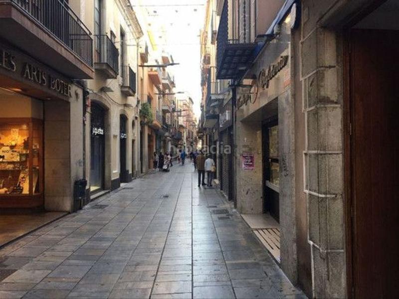 Foto 0a944a73-4dd8-4033-8262-015521b4446d. Edifici a Centre Mataró