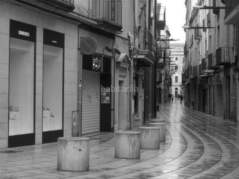 Foto 7e202b8c-2f58-4c01-b6d6-9f419501cd25. Edifici a Centre Mataró