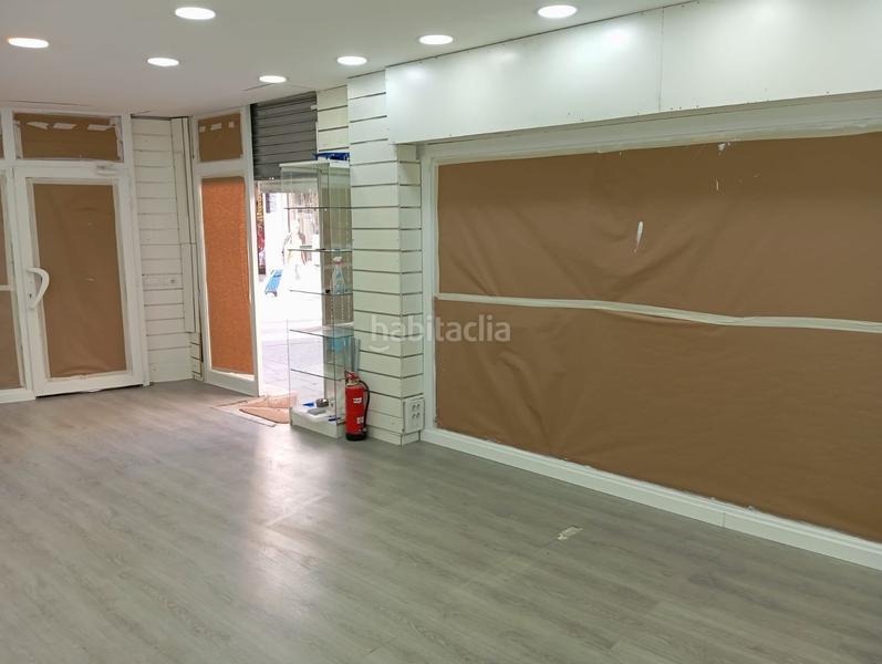 Foto c3837e36-80c8-4740-885e-0ade42236874. Alquiler local comercial en Centre Mataró