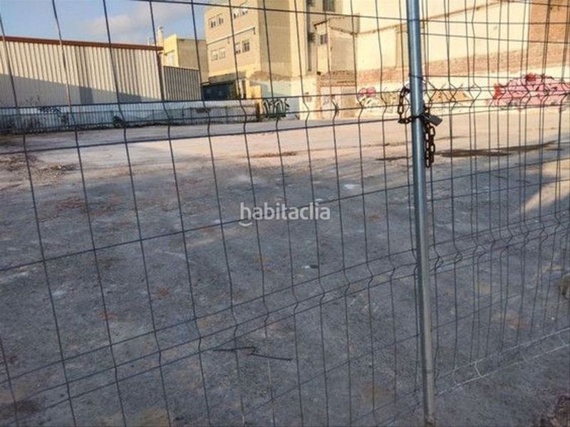Foto df033383-aa89-4bc3-a6a2-7f6ed17fd5d3. Solar industrial a Pla d'en Boet Mataró