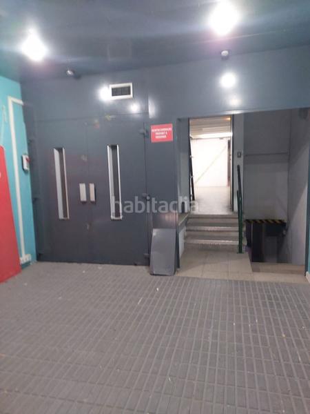 Foto 5293440b-cf03-4de0-920f-5b2d84061ea7. Location local commercial dans Pla d'en Boet Mataró