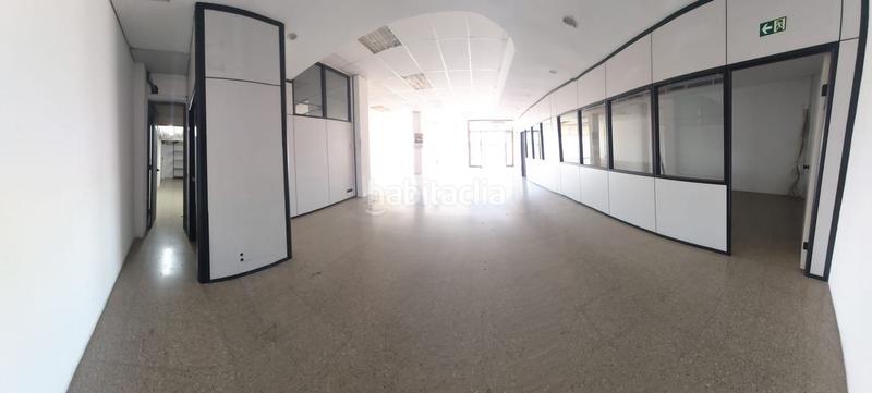 Foto fe07711a-3e1e-4795-b0d6-453c21f1b488. Location local commercial dans Pla d'en Boet Mataró