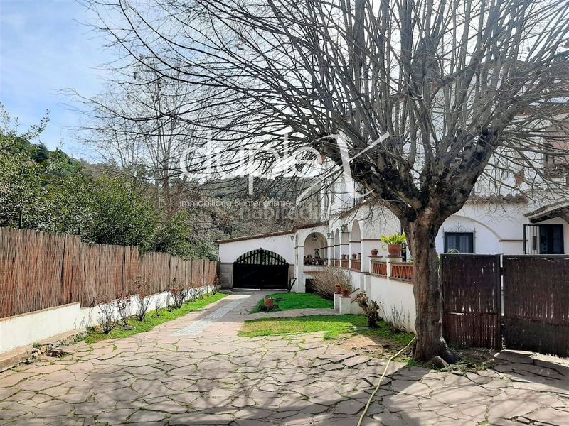 Foto 7d06fdf5-b828-4718-b00d-33722849f44e. Masia a Òrrius