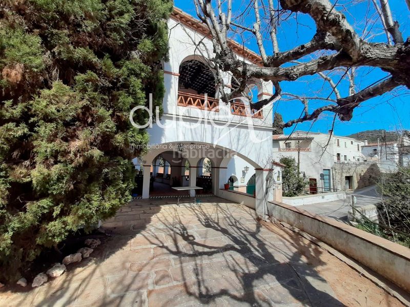 Foto 835c9240-47b3-4c5b-aa82-84bcf75ee552. Masia a Òrrius