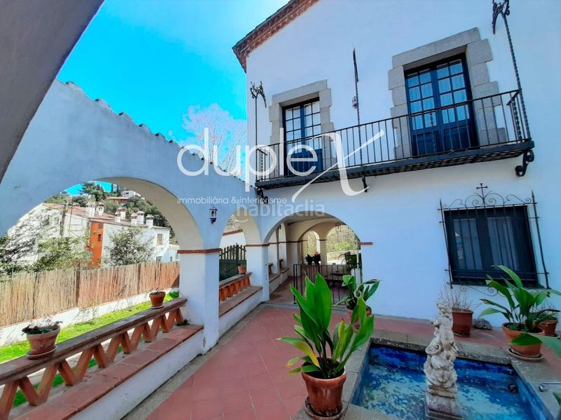 Foto b0506332-9621-4a0f-8d0d-38f1c42ac7b7. Masia a Òrrius