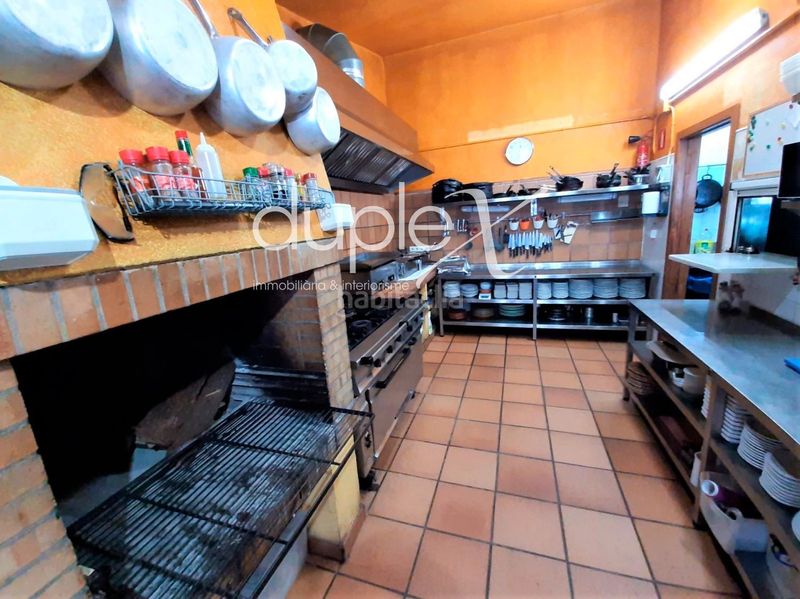 Foto f4d733b8-82e8-4f29-938d-344aa7f420f1. Masia a Òrrius