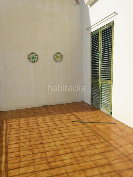 Foto 30d59b27-6ad0-4f46-b518-544dd7f3d179. Casa a schiera con parcheggio in Centre Mataró