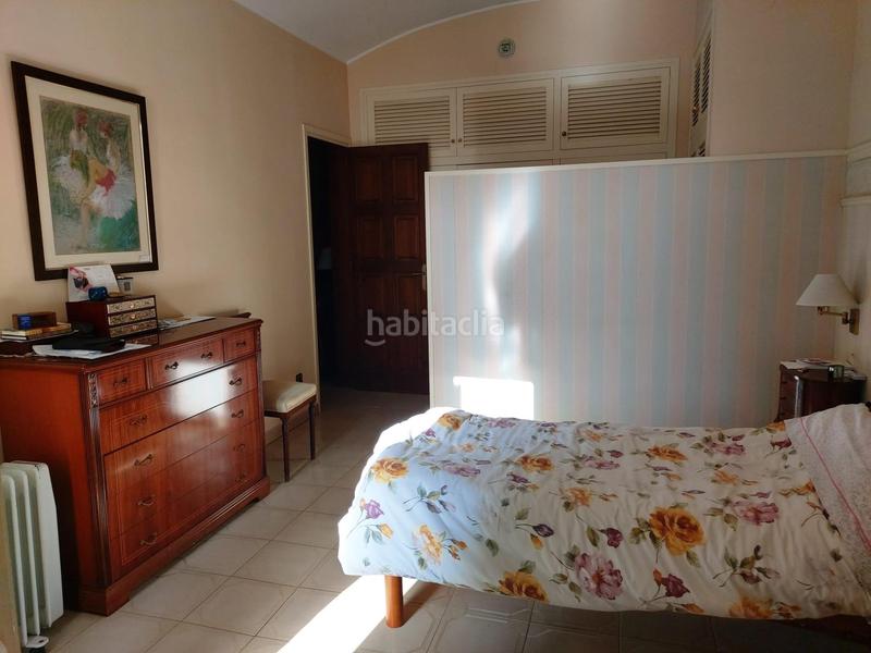 Foto a87922ae-50b7-4b50-9862-aa320b9dd40b. Casa adossada amb aparcament a Centre Mataró