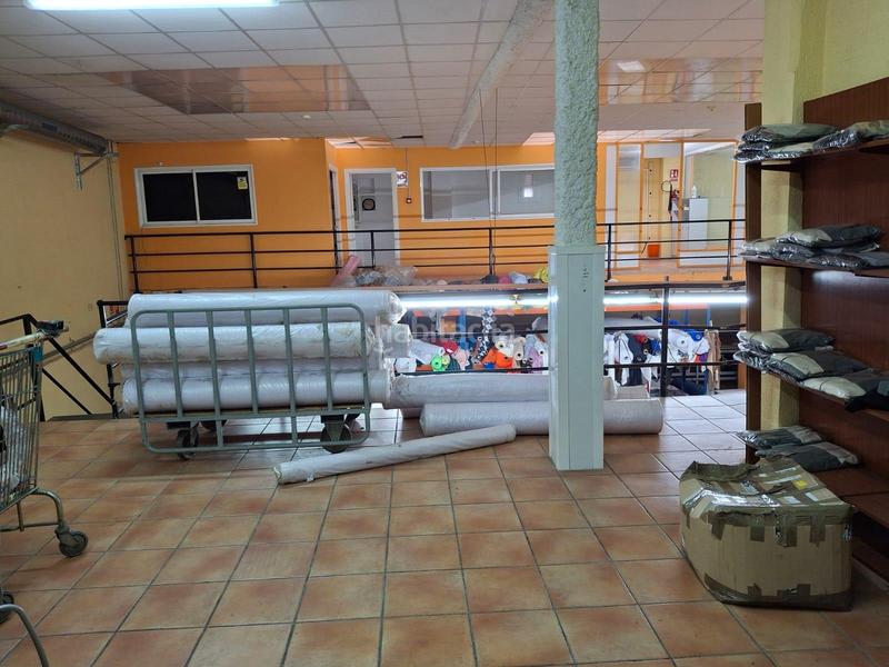 Foto d209893c-b4cd-4b88-977f-78f405ee5405. Local comercial en Els Molins Mataró