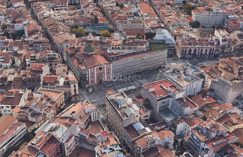 Foto 02582cc9-c266-4082-91cb-79d2db4f4495. Location local commercial dans Centre Mataró