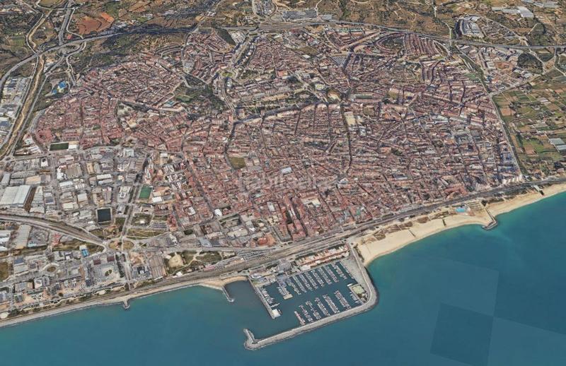 Foto 80cba98a-70ba-436e-992a-3b8a792fffff. Location local commercial dans Centre Mataró