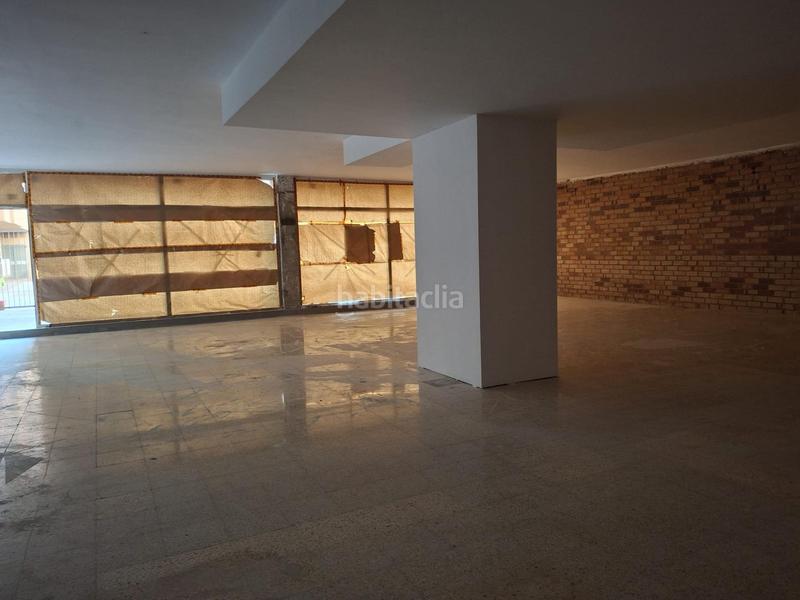 Foto 180be285-99f0-4fba-ada3-4f1a8e10c315. Local comercial local de grandes dimensiones en venta o alqiler en Mataró