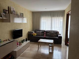 Etagenwohnung in Centre