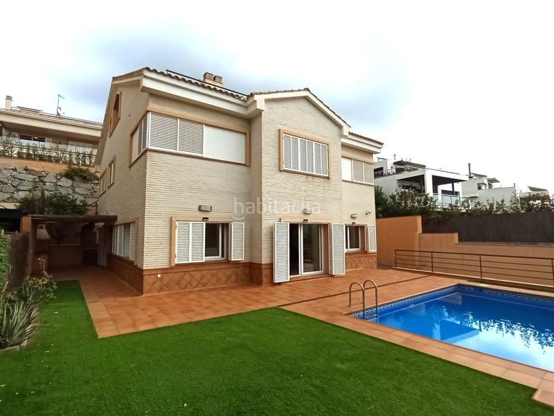 Foto 6138e018-3475-4a72-99b0-e26e883e8eef. Casa amb aparcament piscina a Vilassar de Dalt